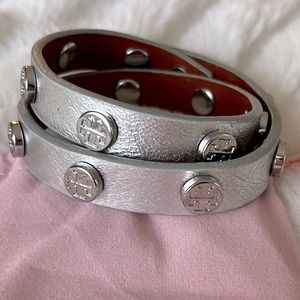 Tory Burch Silver Leather Logo Studded Adjustable Wrap Bracelet